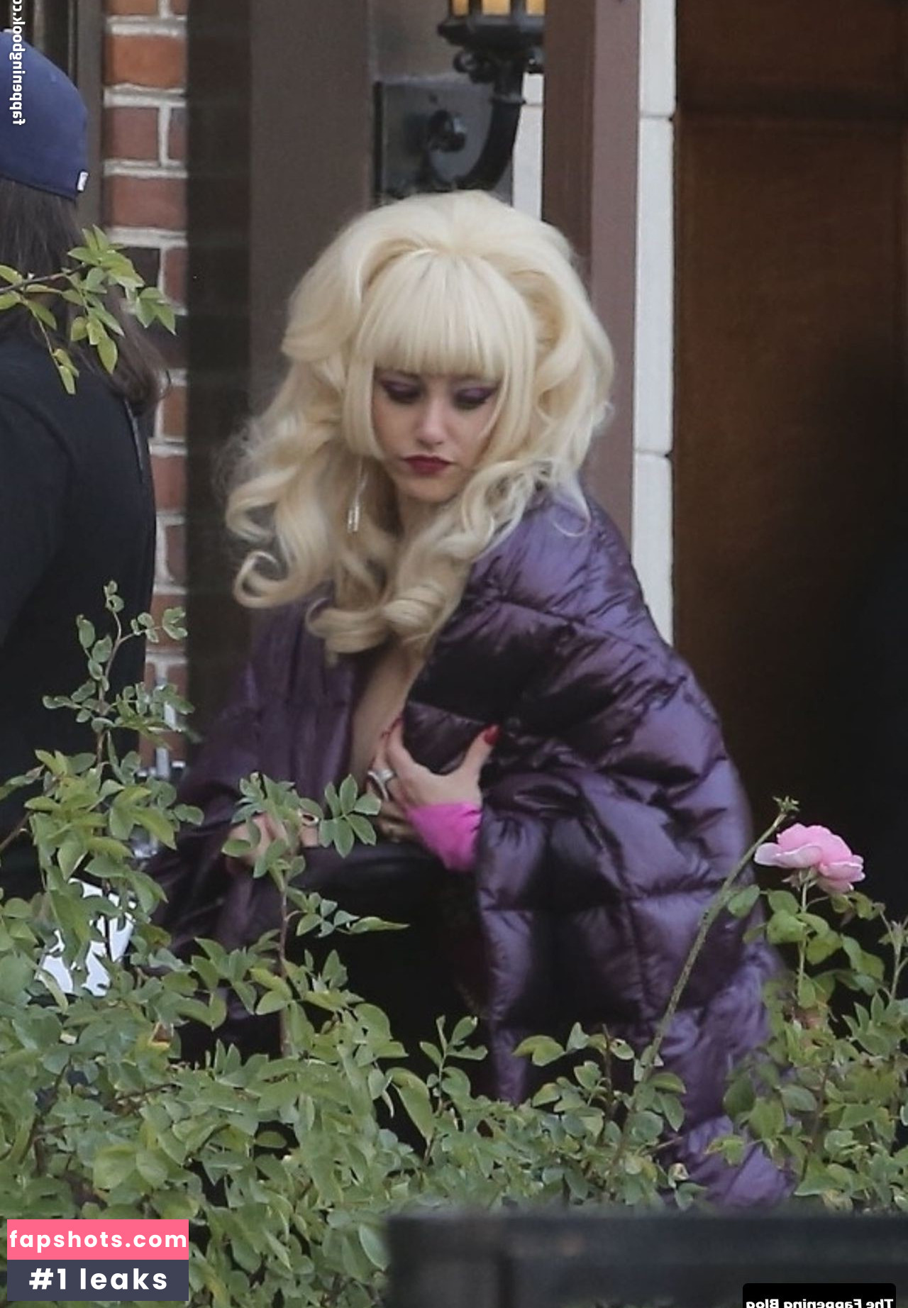 Emmy Rossum gallery photo #126