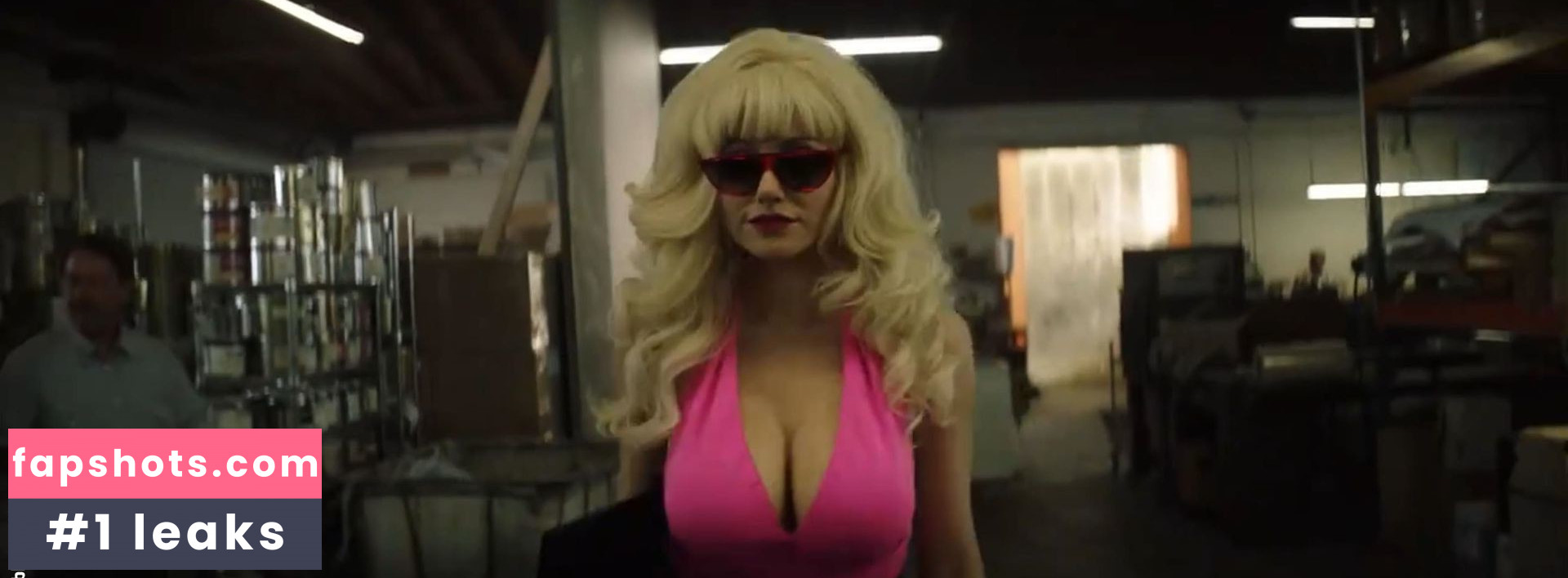 Emmy Rossum gallery photo #148