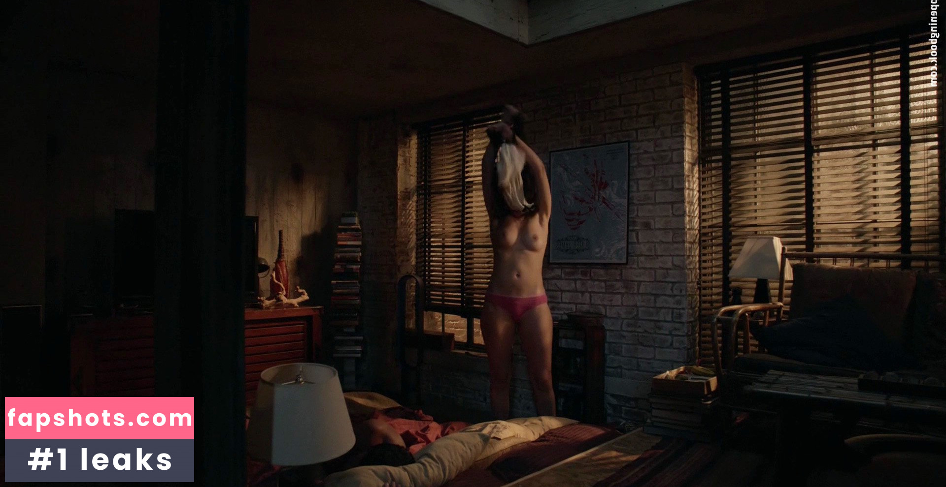 Emmy Rossum gallery photo #228