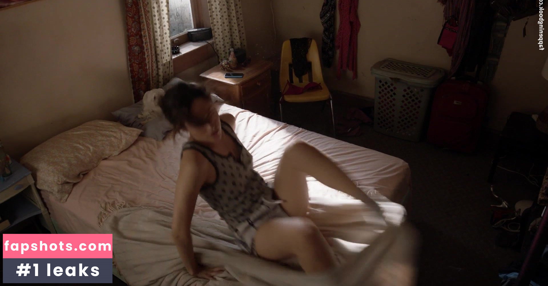 Emmy Rossum gallery photo #301