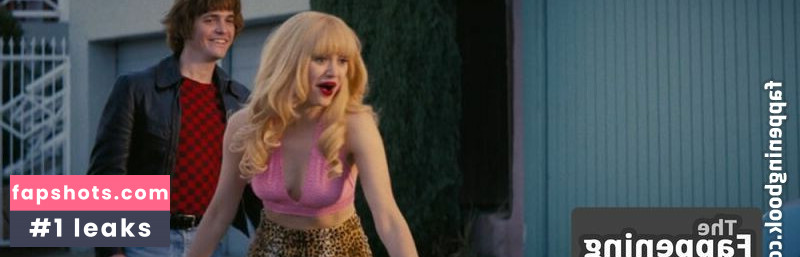 Emmy Rossum gallery photo #62