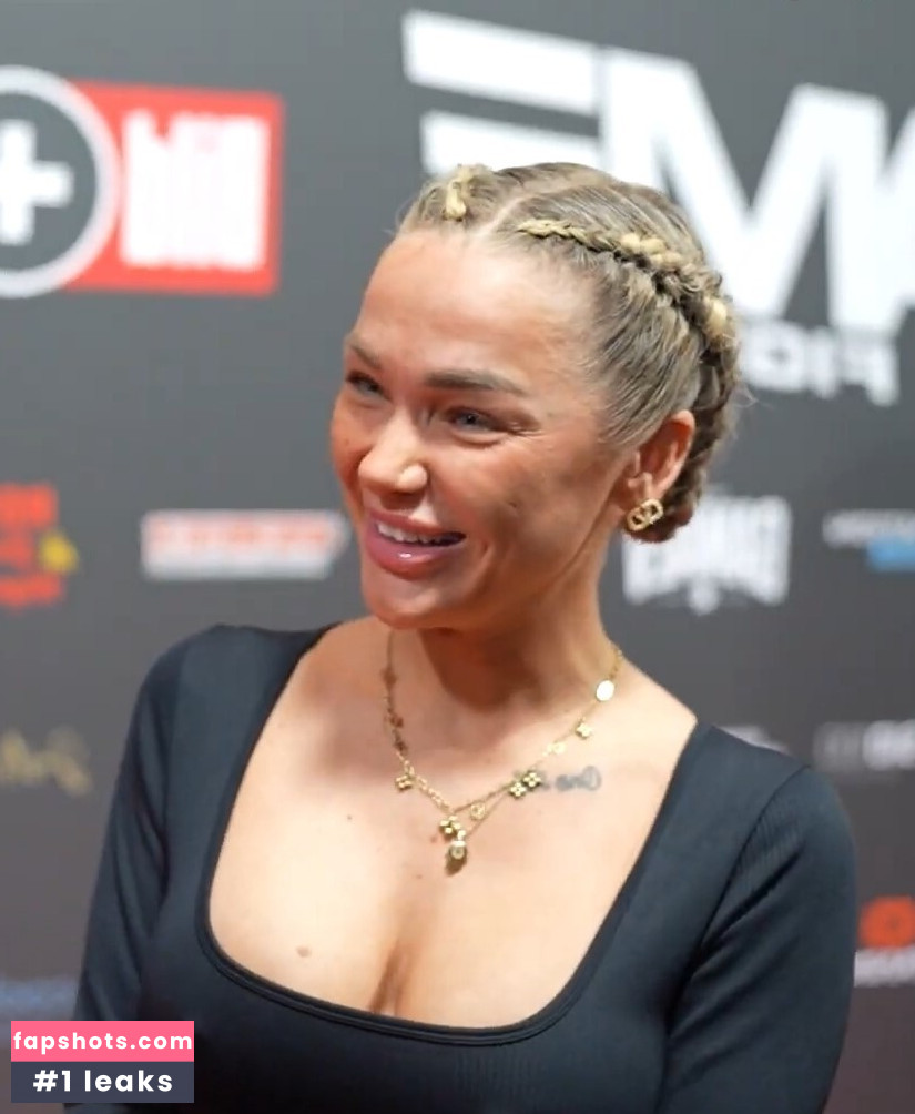 Emmy Russ Nude Leaks OnlyFans Photos #12 - LeakJerk