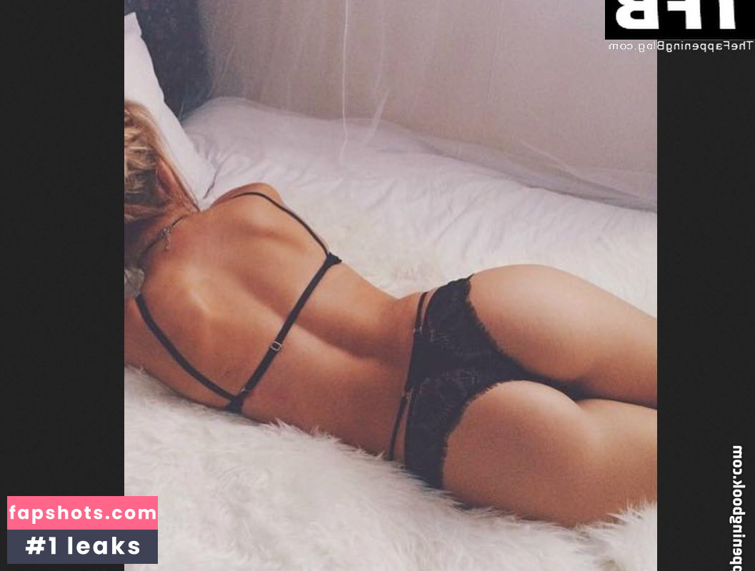 Emmy Russ Nude Leaks OnlyFans Photos #54 - LeakJerk