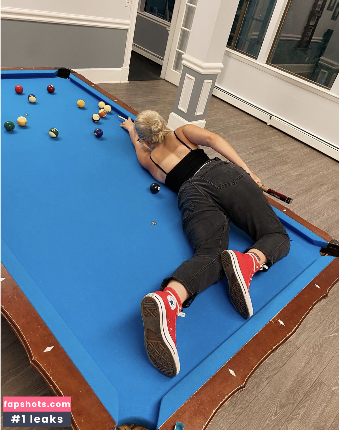 Emmy Veradt gallery photo #9