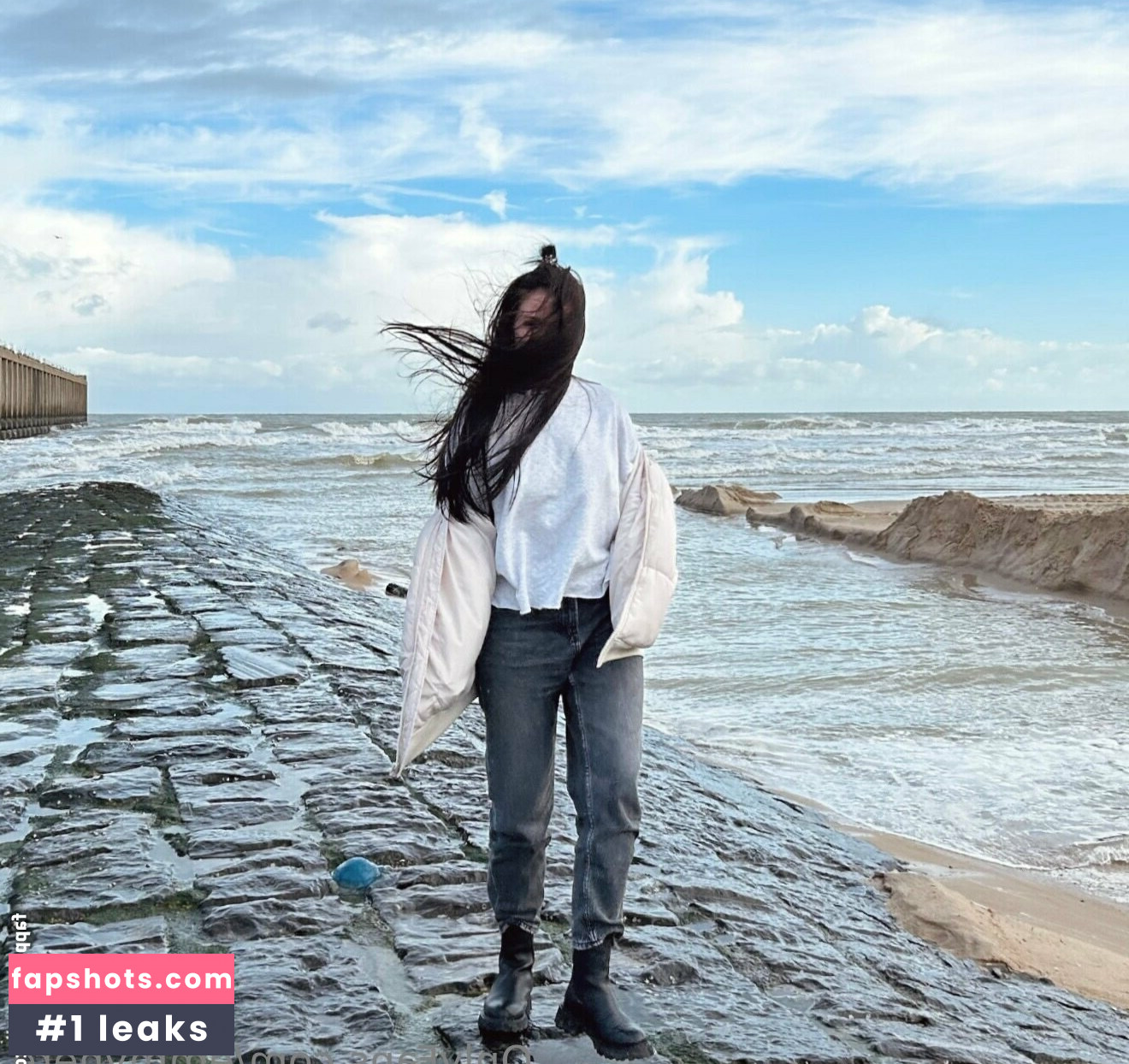 emmyhere gallery photo #18