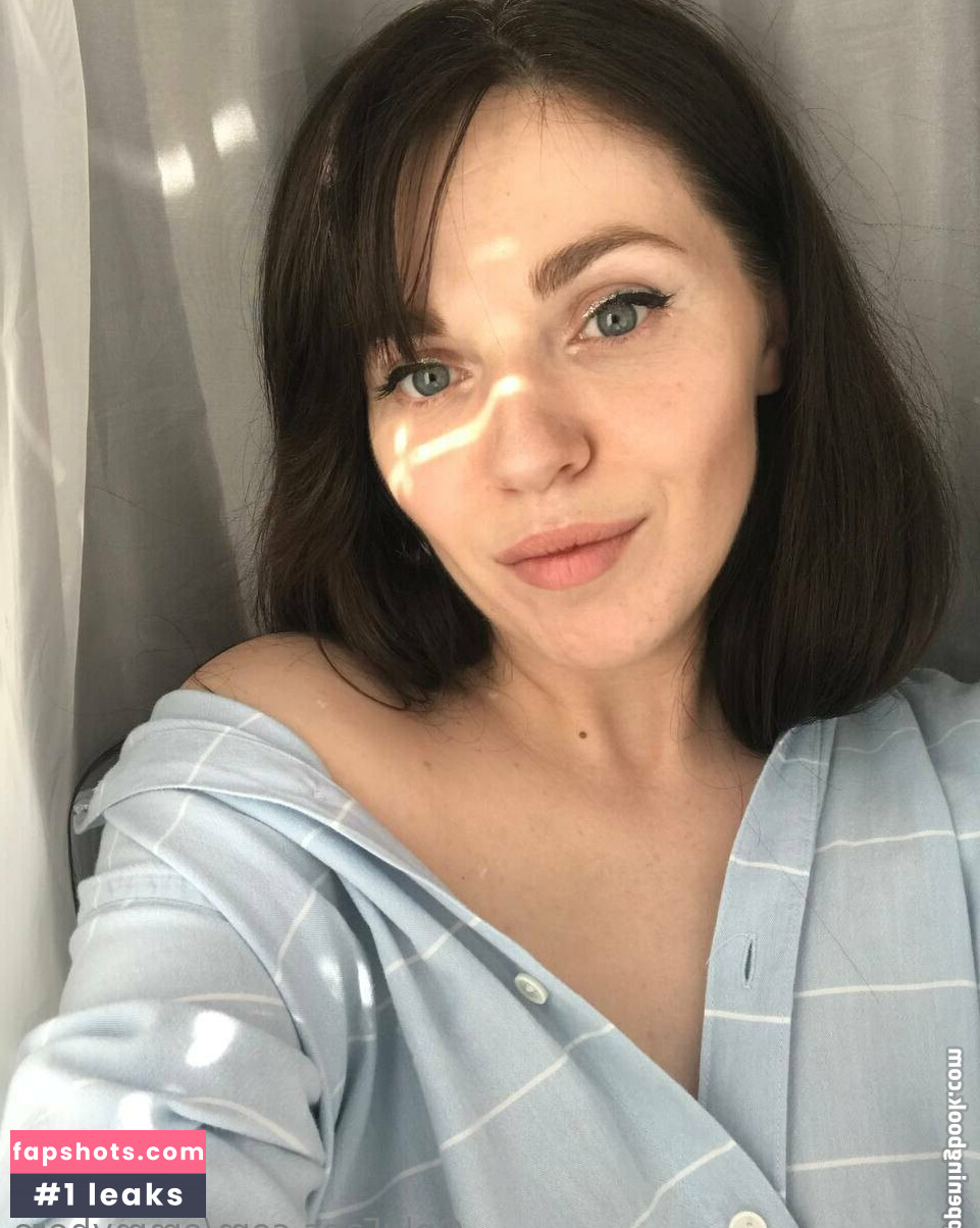 emmyhere gallery photo #23