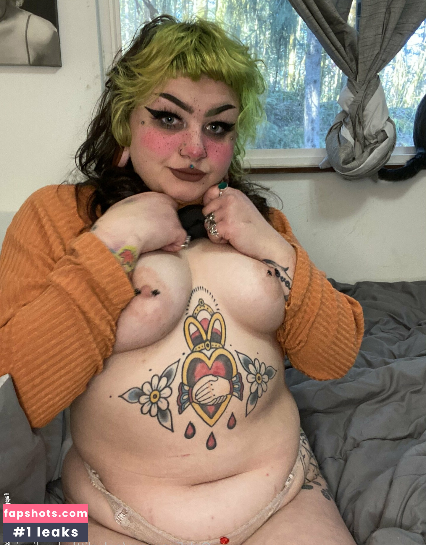 emmyhulder gallery photo #8