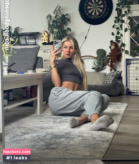 Emmysfeetandsocks Nacktheit OnlyFans Fotos #7 - Fapshots