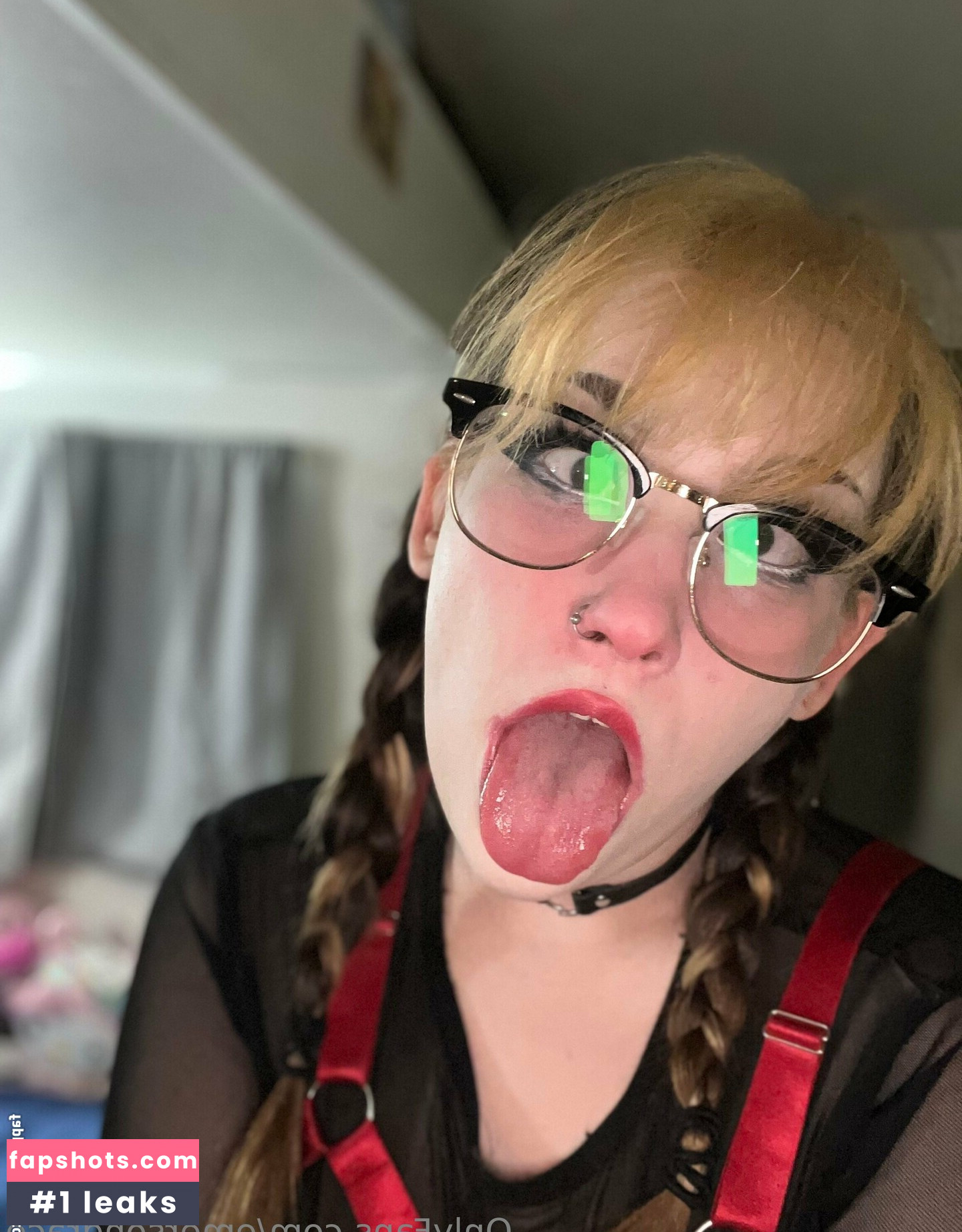 emmywemmy12 gallery photo #2