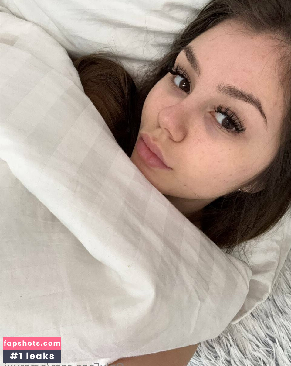 emmyxi gallery photo #9