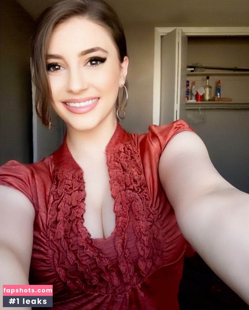 emmyy33 Nude Leaks OnlyFans - Fapshots