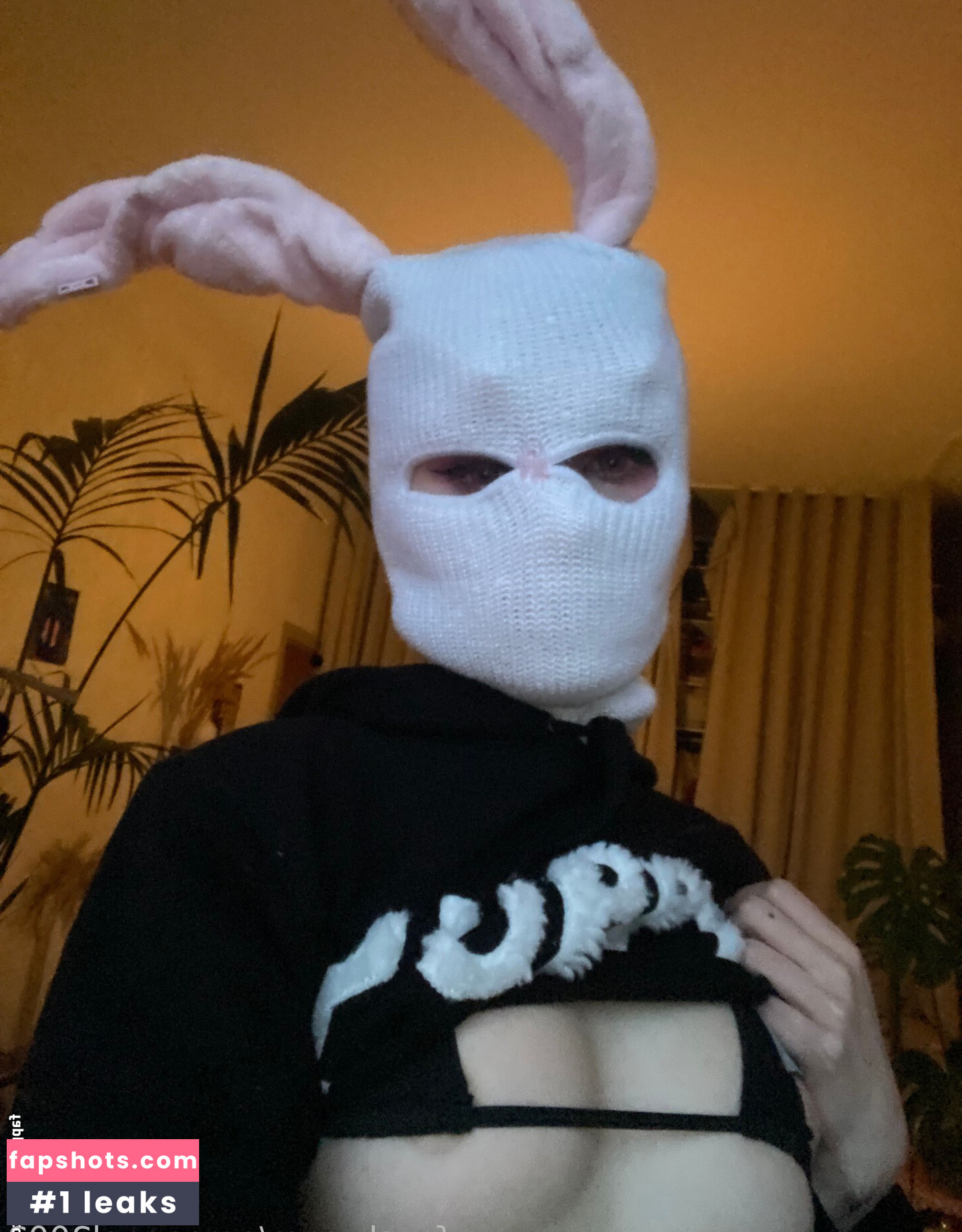 Emoangel2002 Nude Leaks OnlyFans Photos #29 - LeakJerk