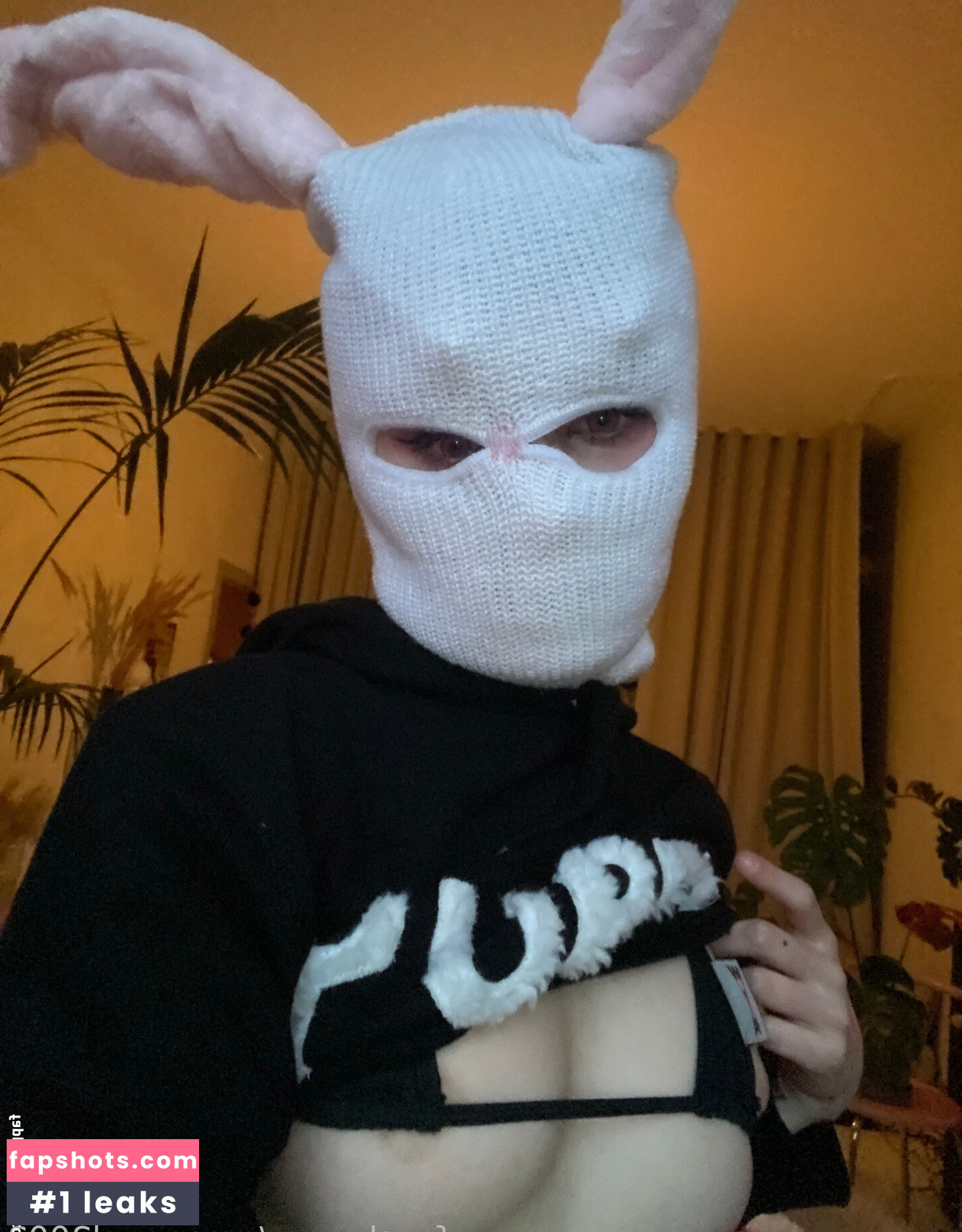 Emoangel2002 Nude Leaks OnlyFans Photos #33 - LeakJerk