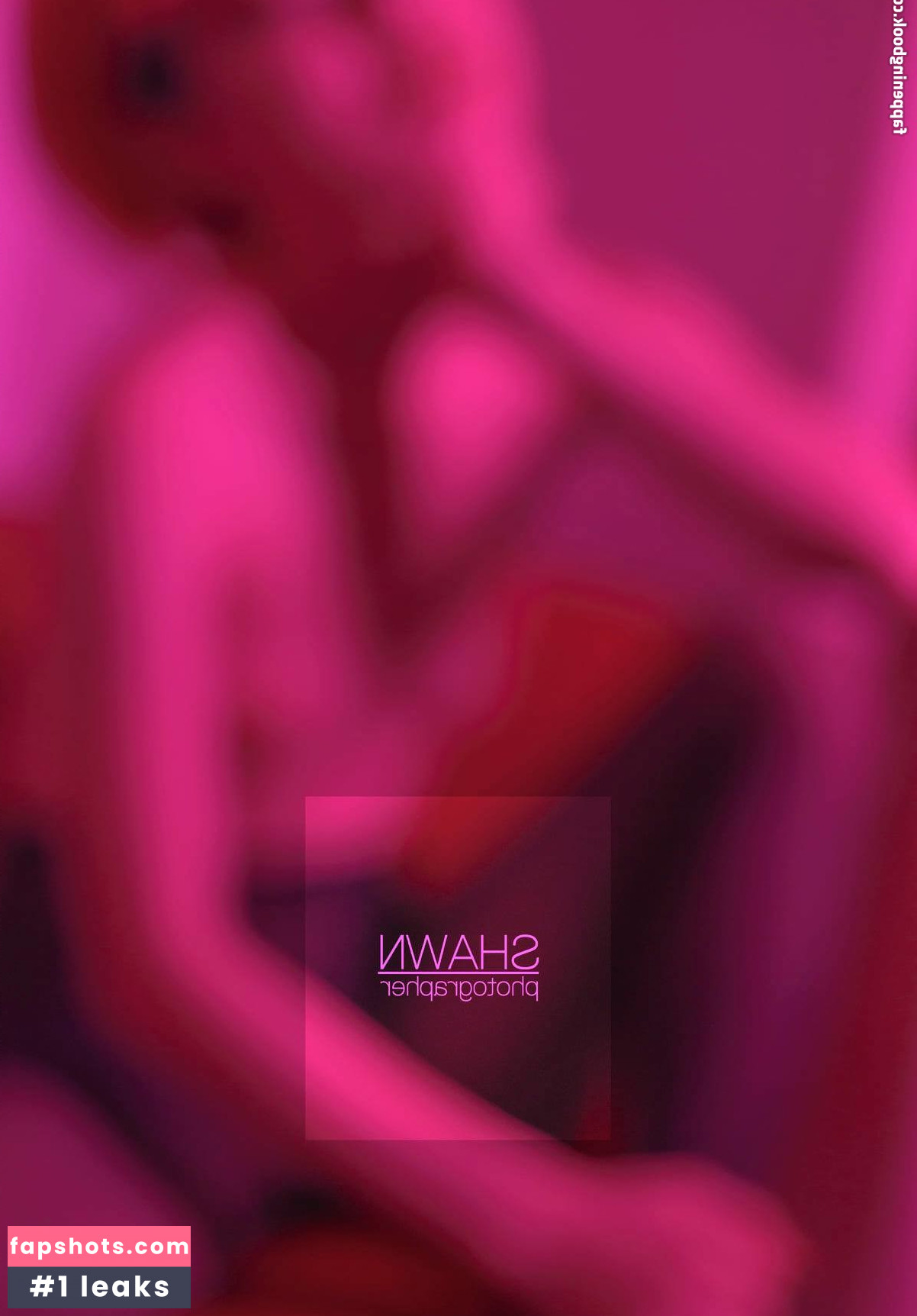 EmotionalBirdy gallery photo #21