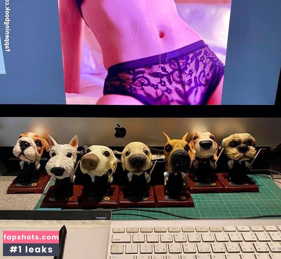 EmotionalBirdy gallery photo #24