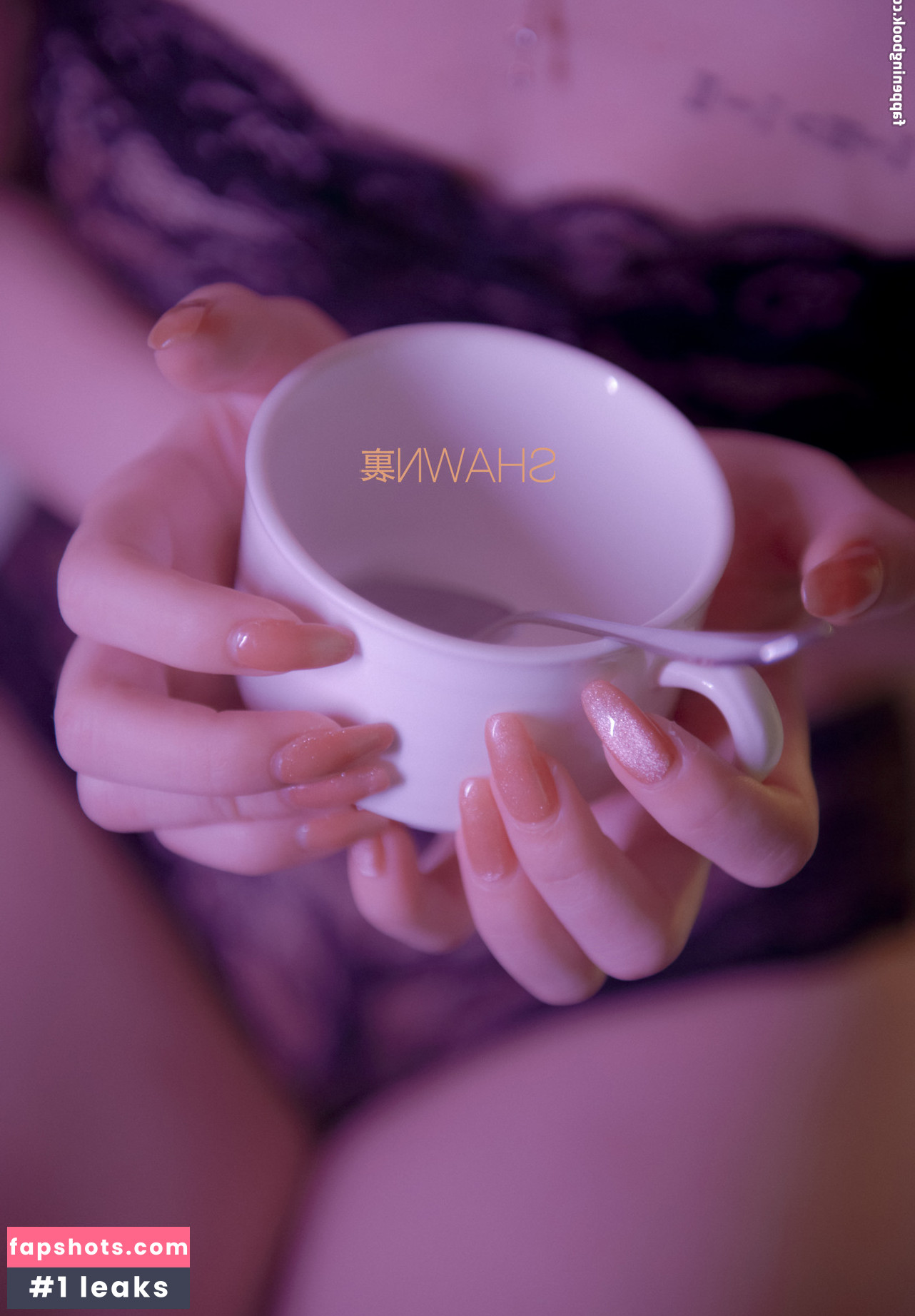 EmotionalBirdy gallery photo #29