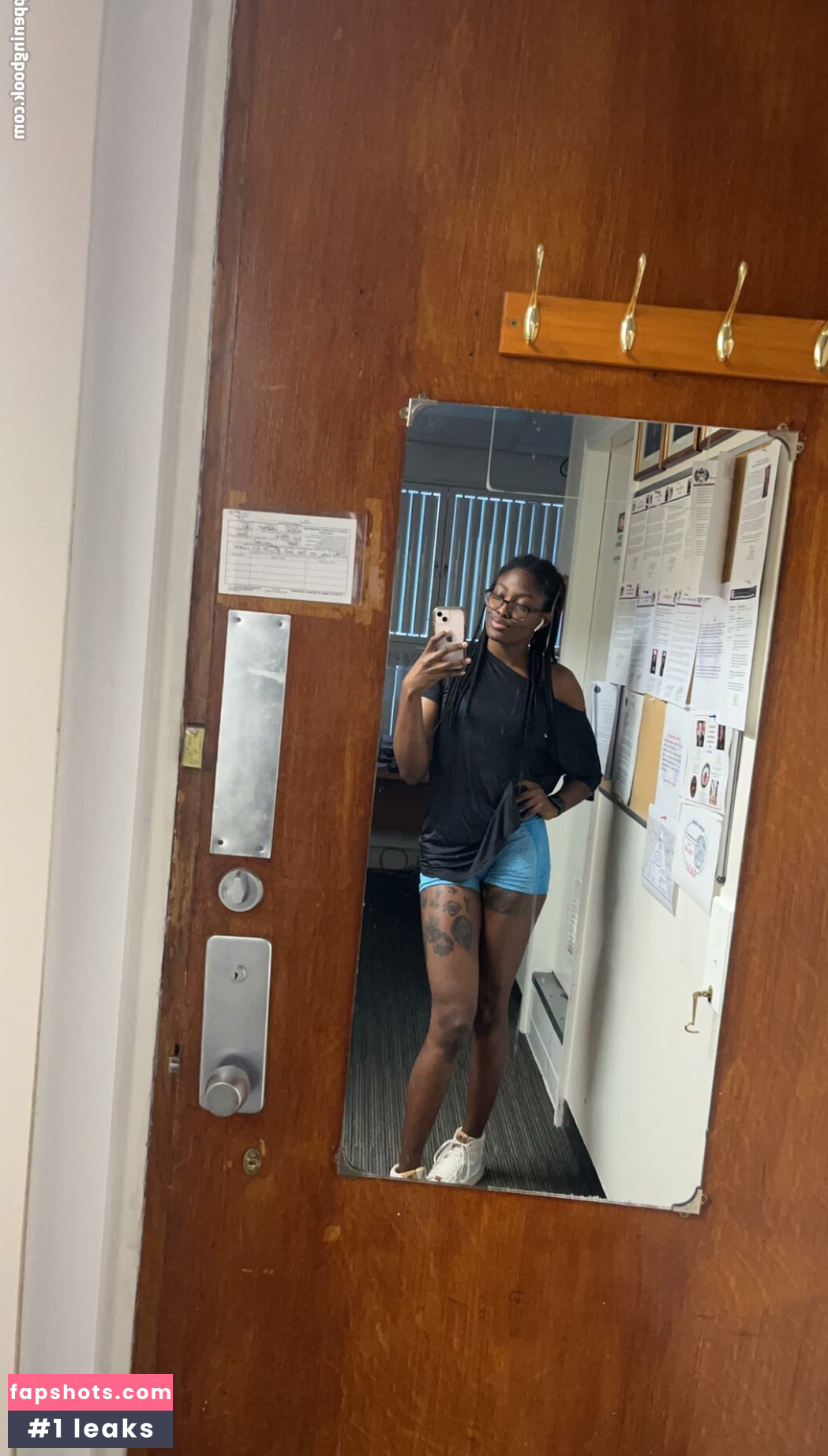 Empty_Refuse2705 Nude Leaks OnlyFans Photos #2 - LeakJerk