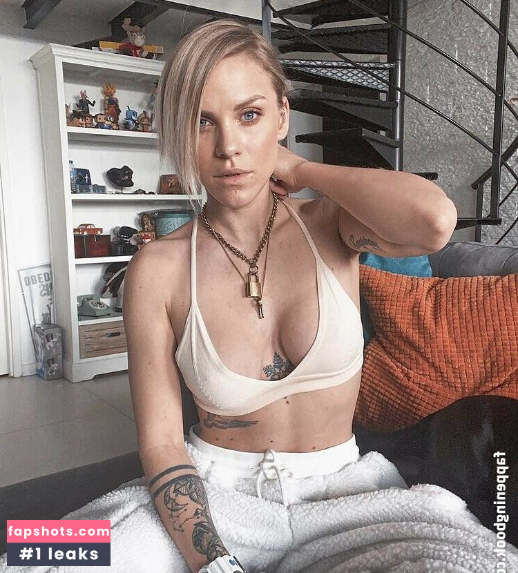 Emy LTR Nahé úniky fotek pouze od fanoušků #30 - Fapshots