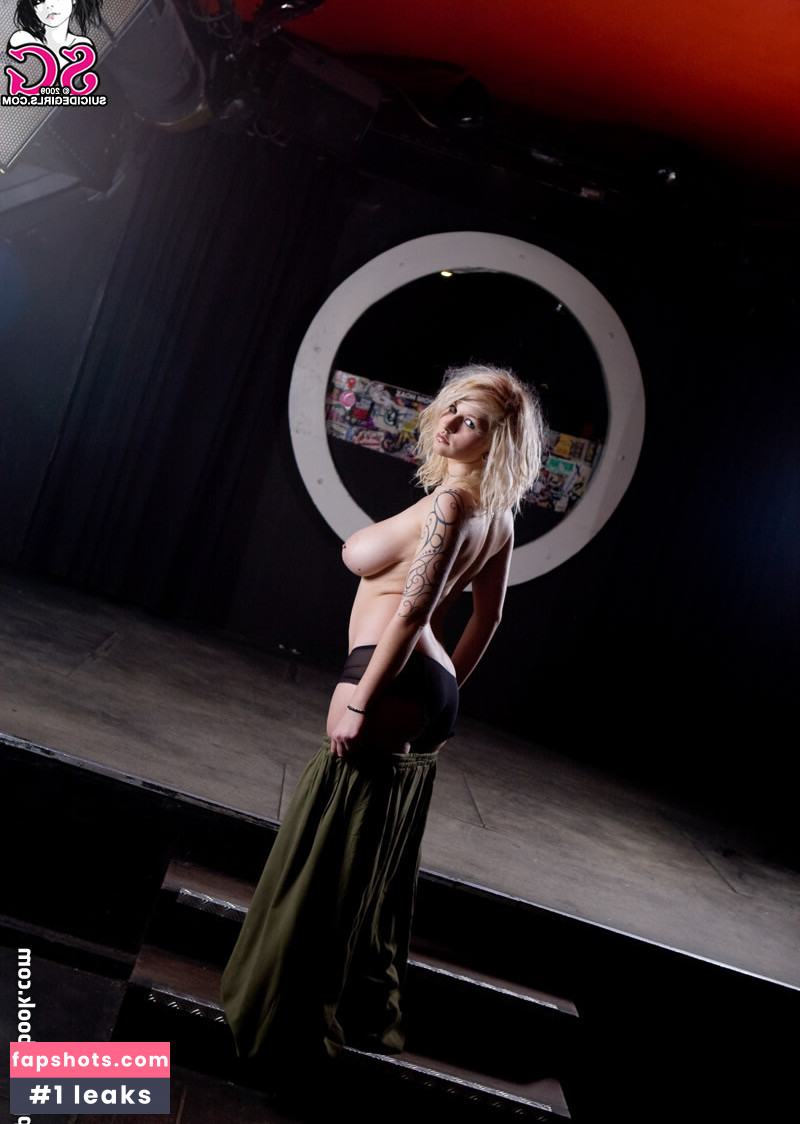 Enairo Nude Leaks OnlyFans Photos #16 - LeakJerk