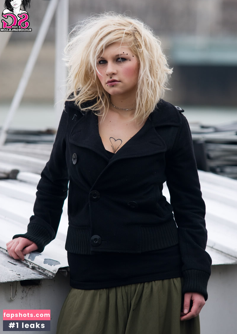 Enairo gallery photo #8