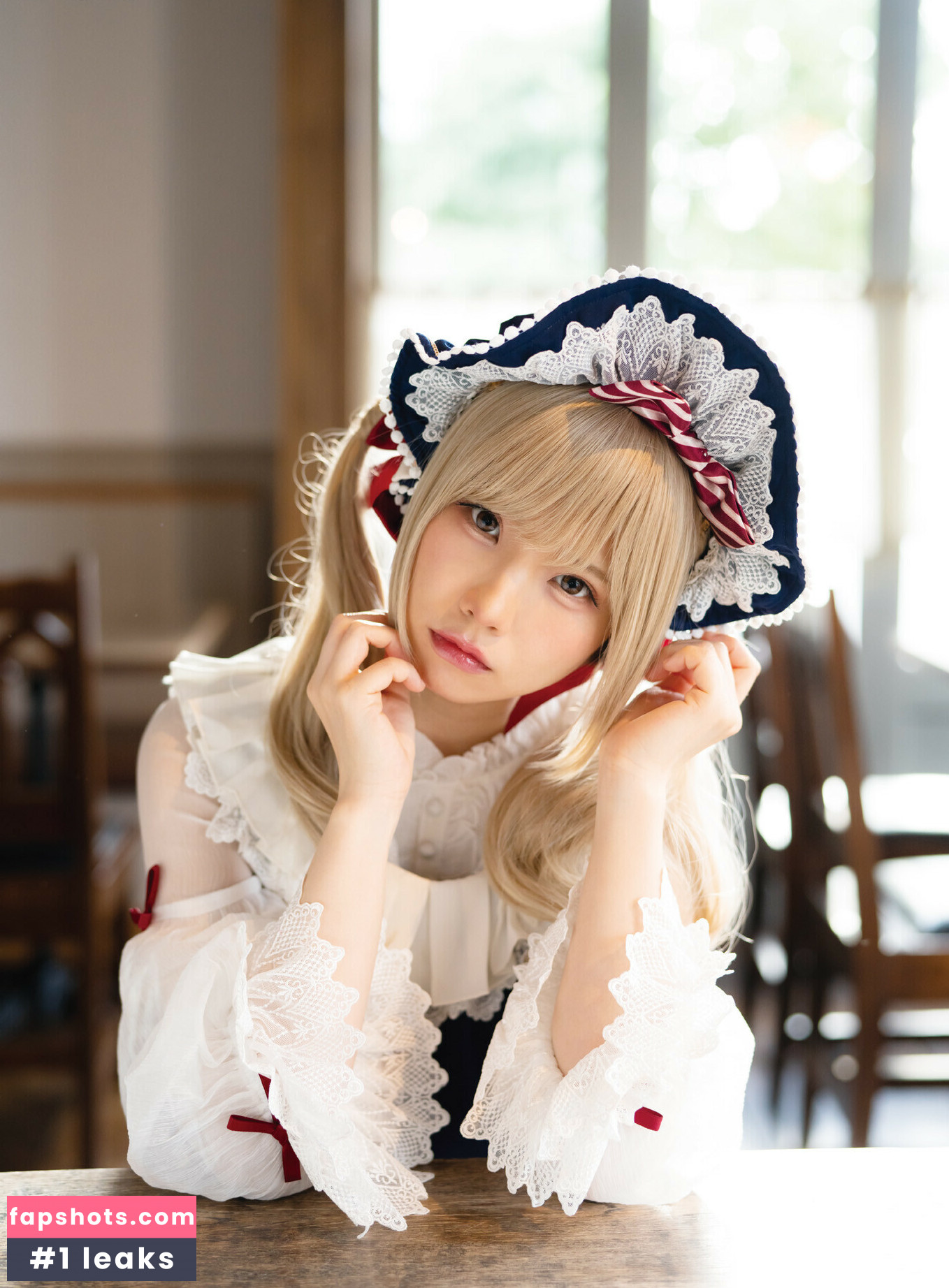 Enako gallery photo #51