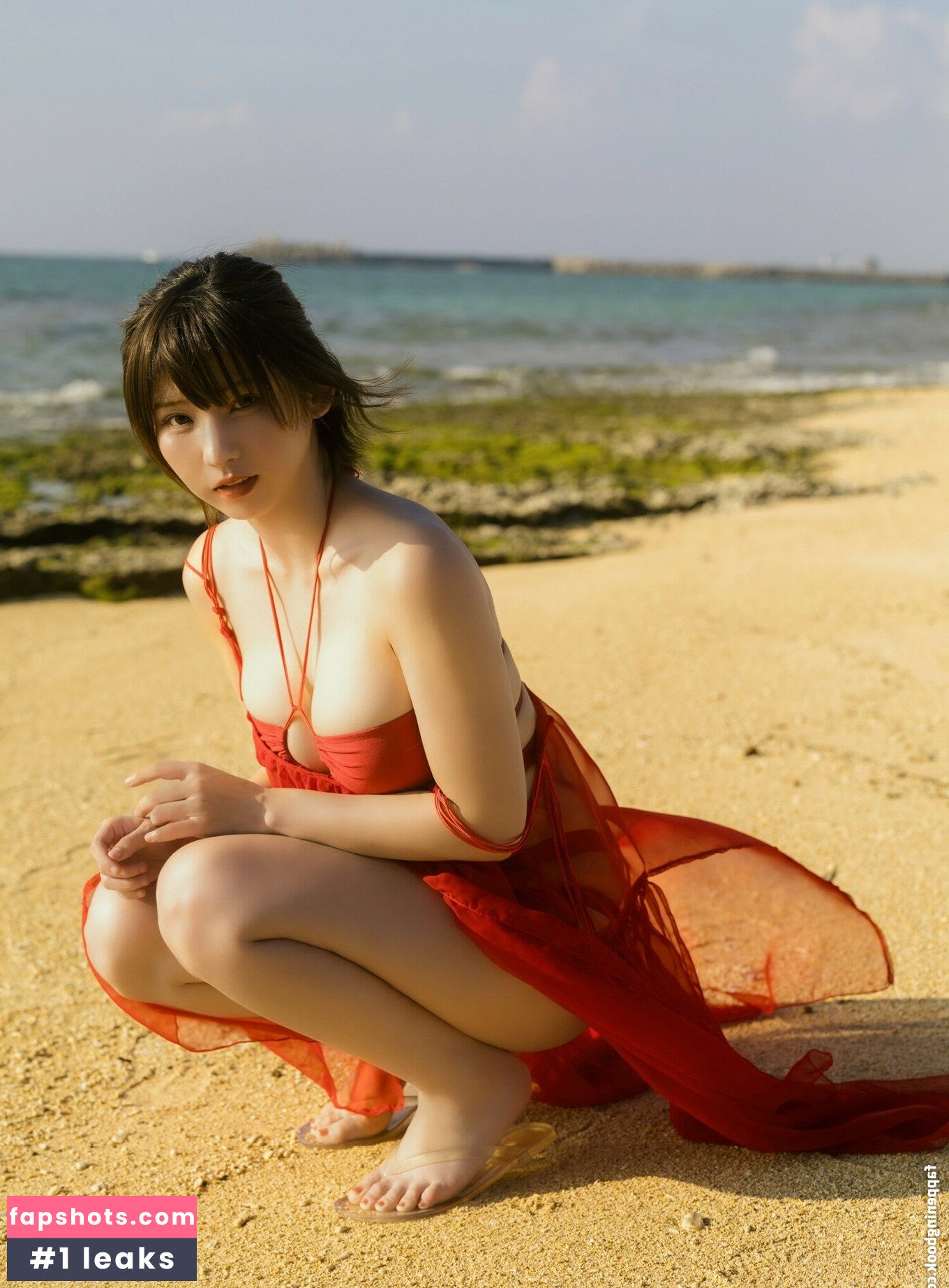 Enako gallery photo #84