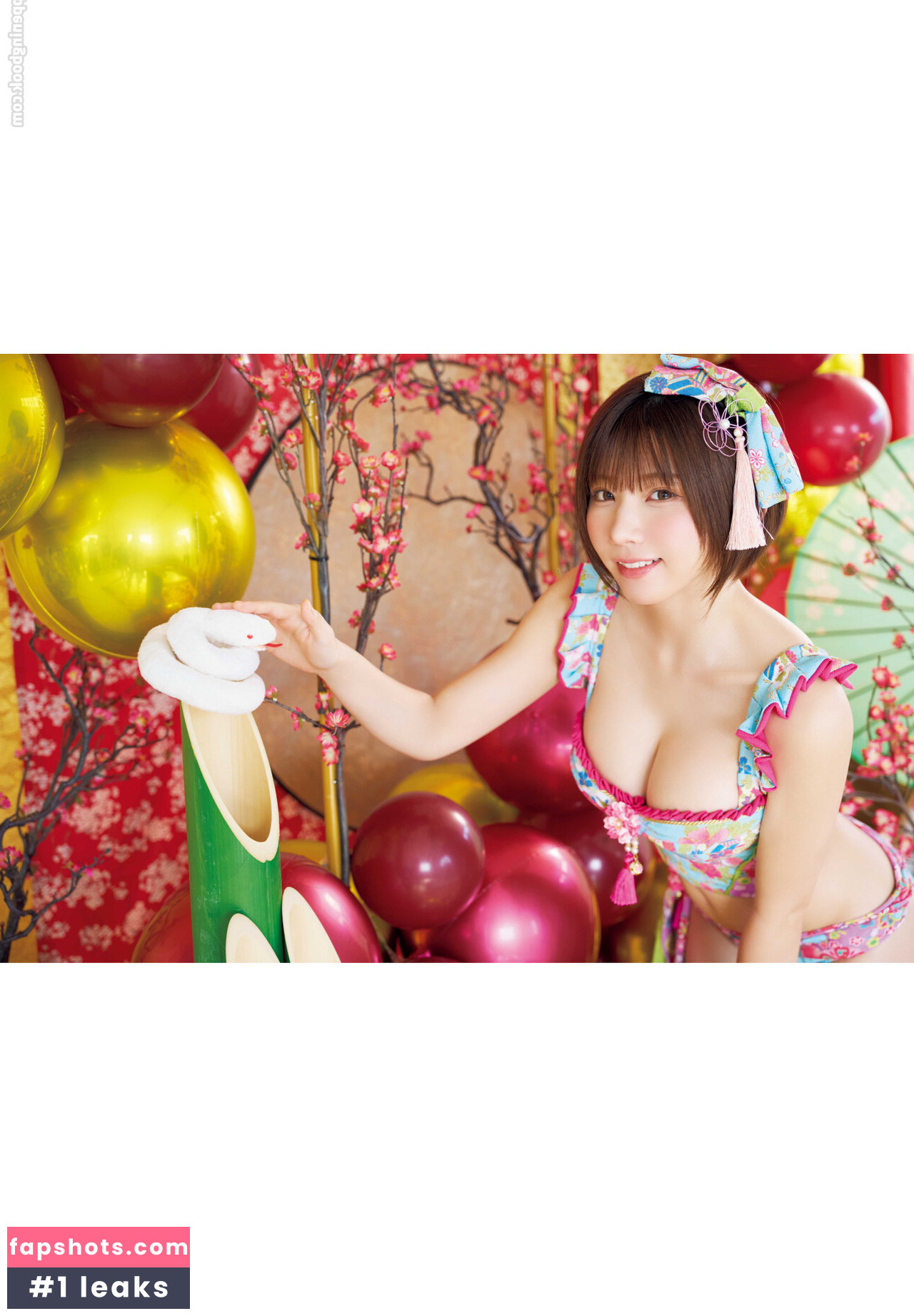 Enako gallery photo #96