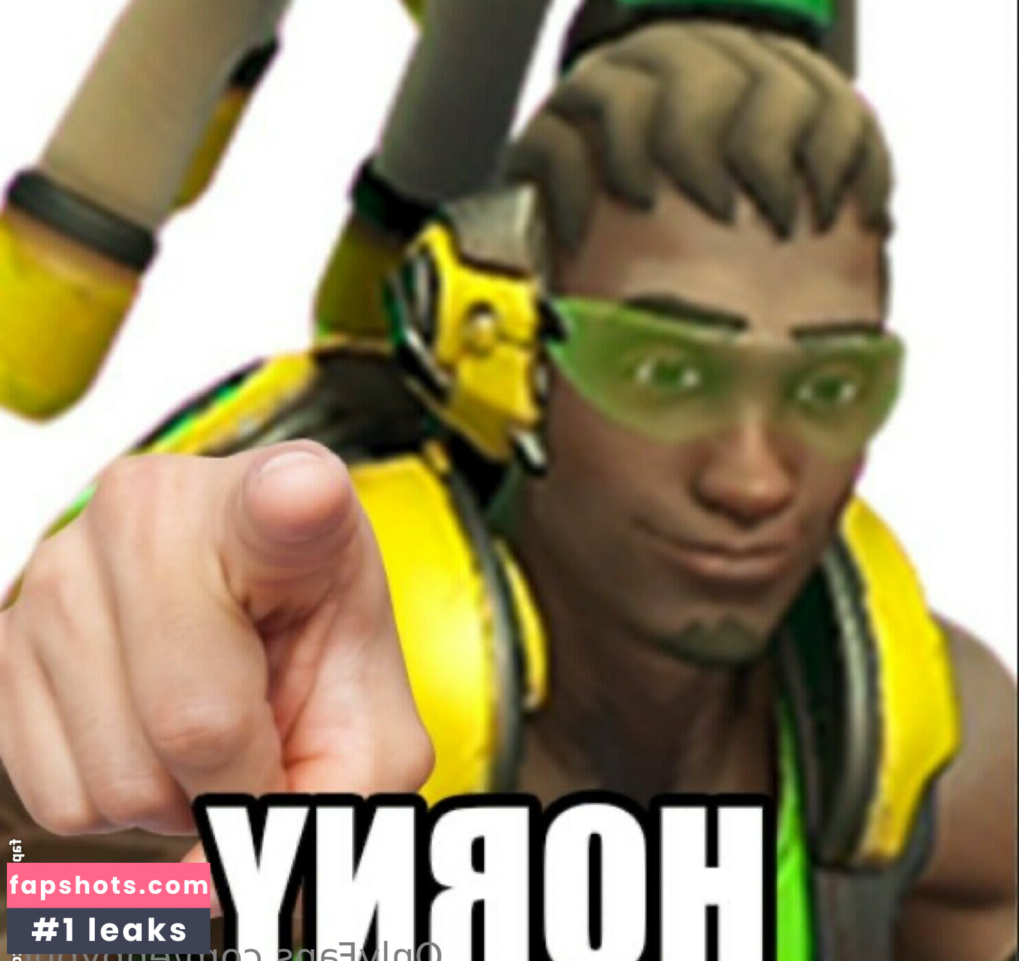 enbybug nude babe gallery