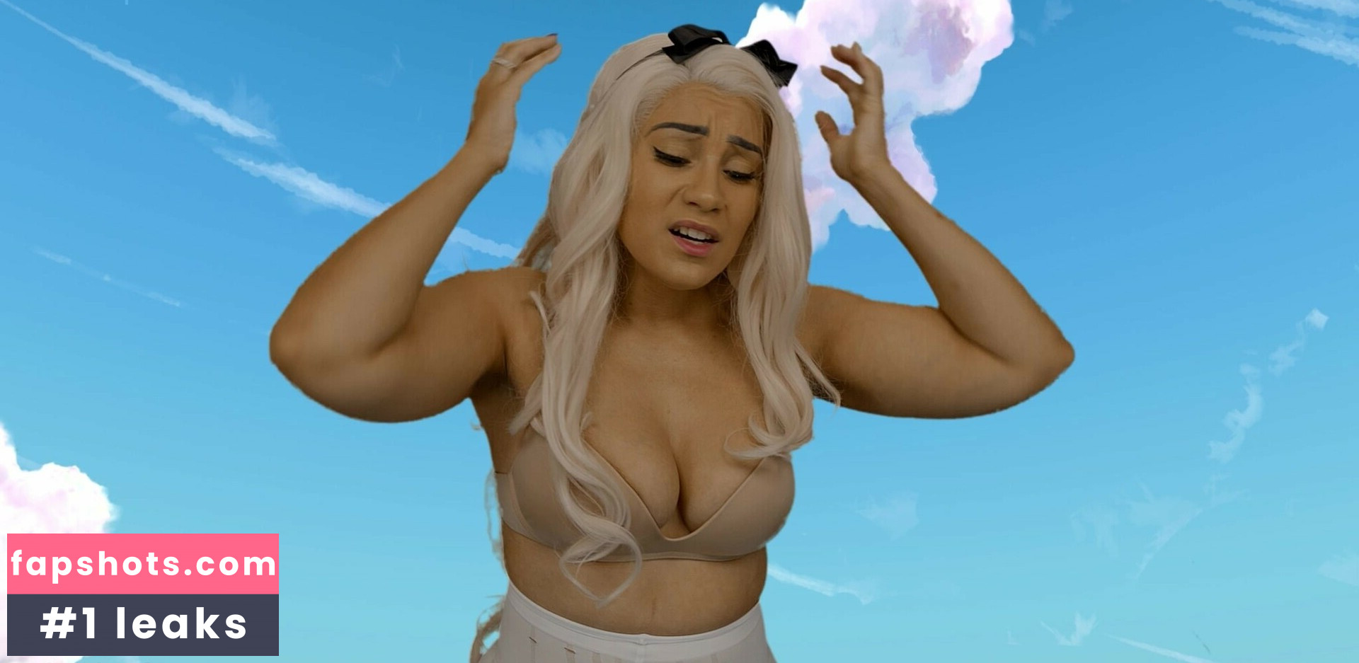 Enchantress Sahrye gallery photo #32