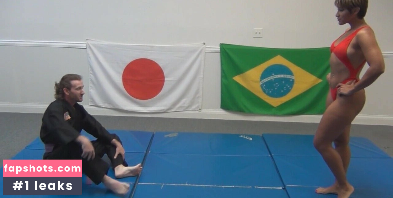 Enchantress Sahrye gallery photo #7