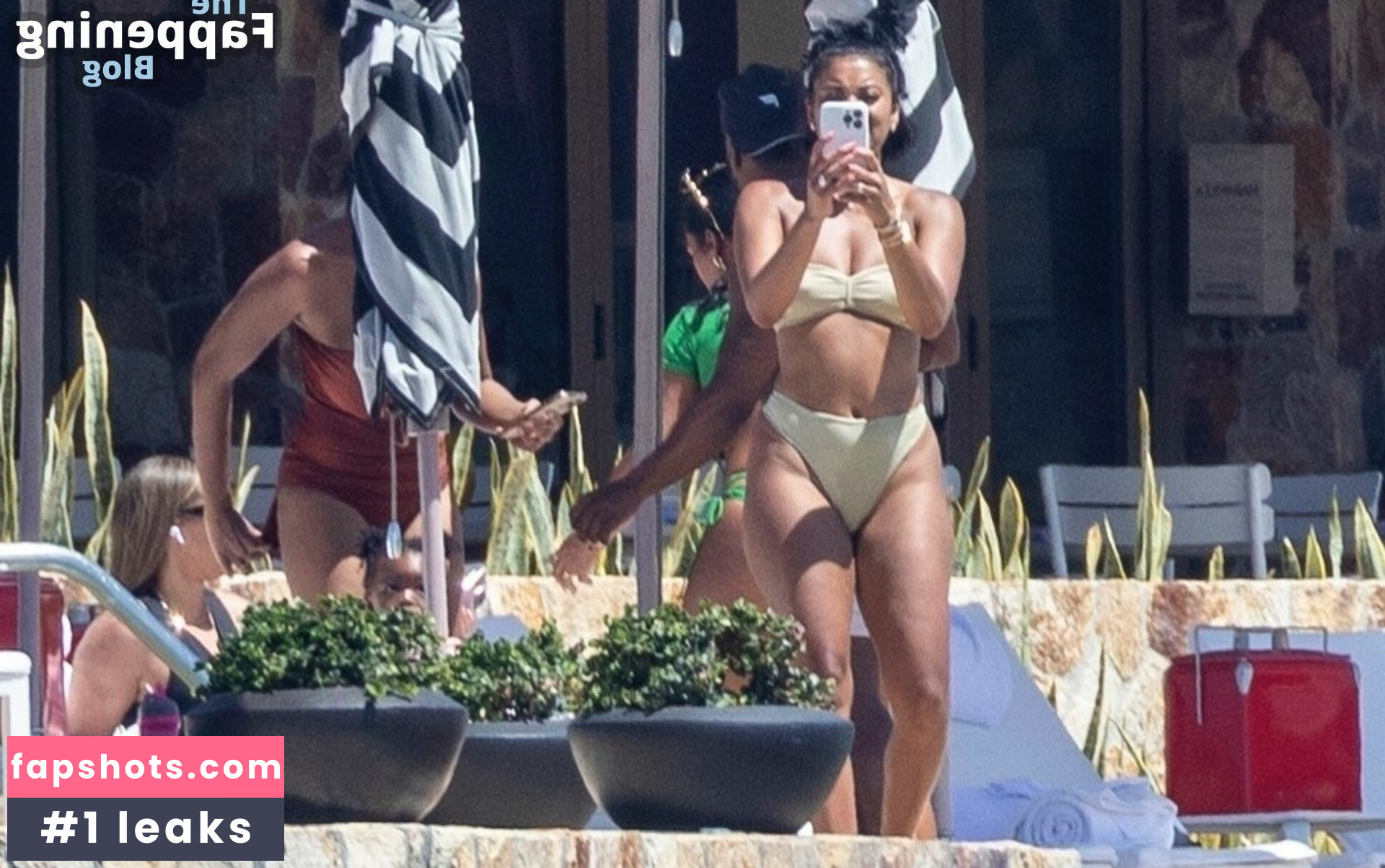 Eniko Hart gallery photo #38