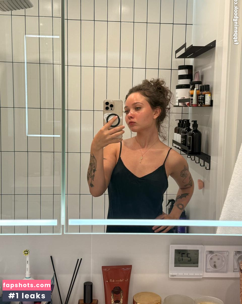 Enina24 gallery photo #5