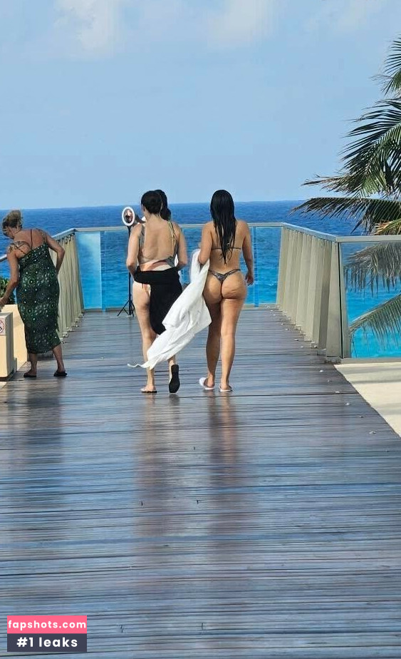 EnnidWong gallery photo #8