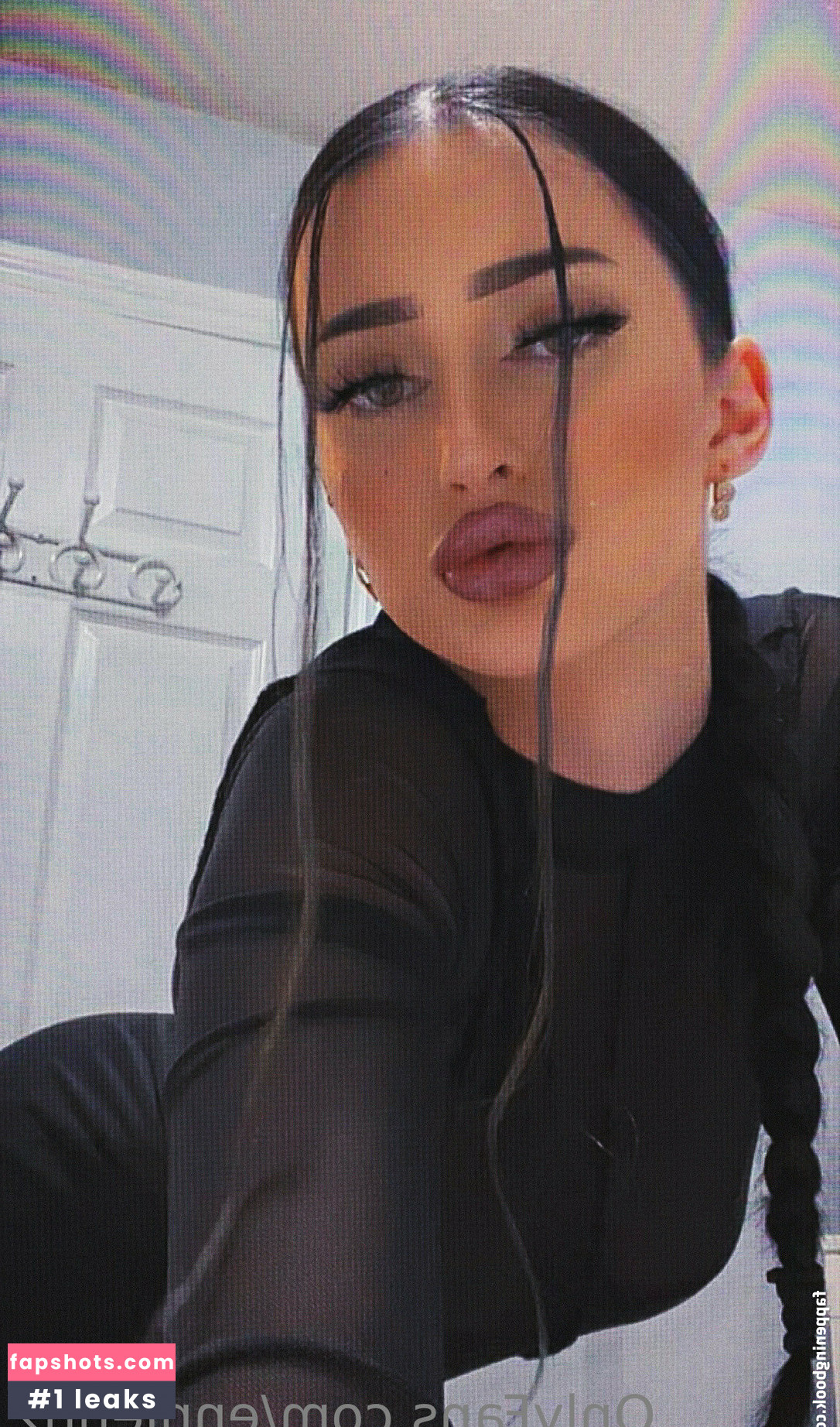 ennienn2 Nude Leaks OnlyFans Photos #3 - LeakJerk