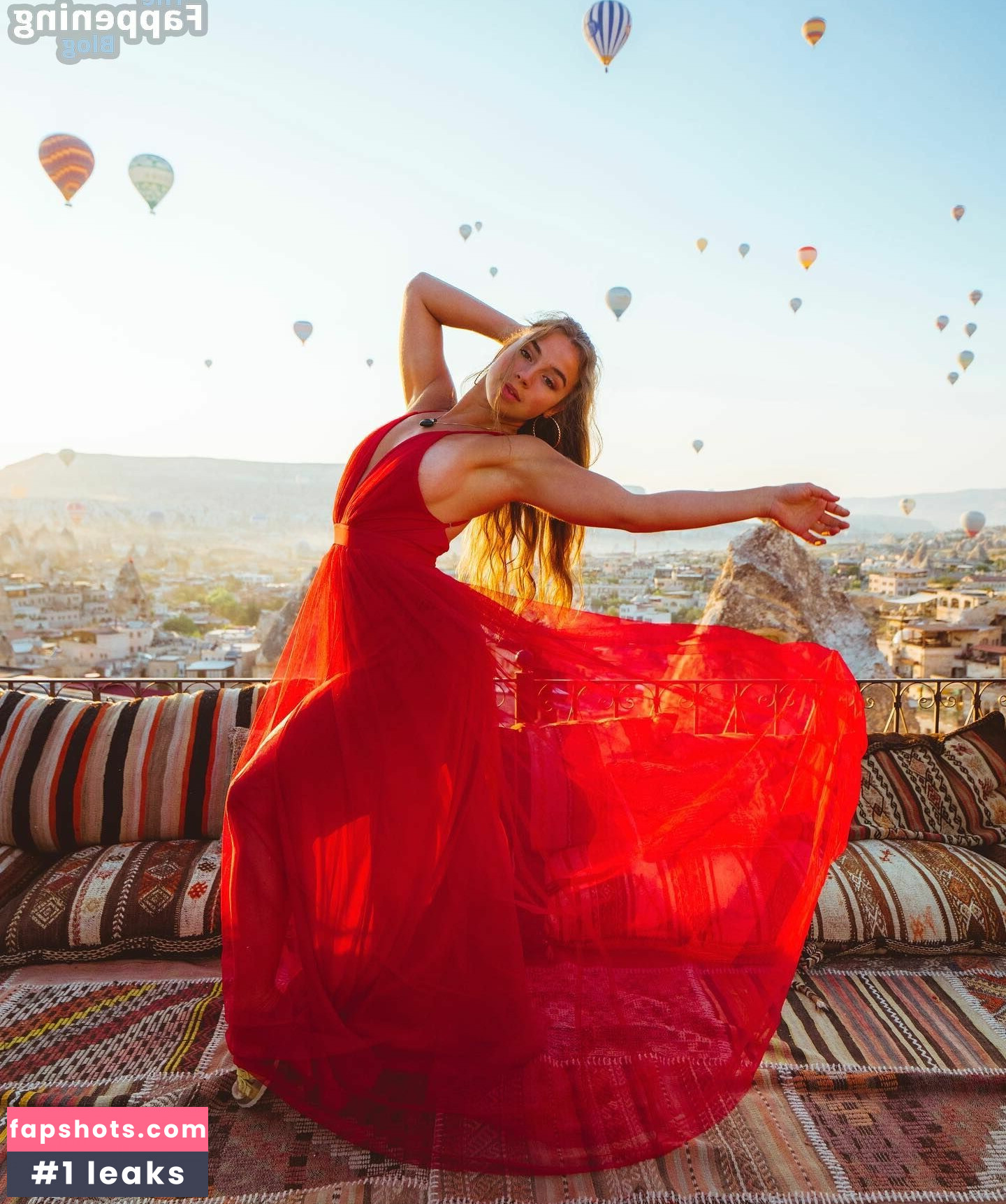 Enola Bedard gallery photo #16