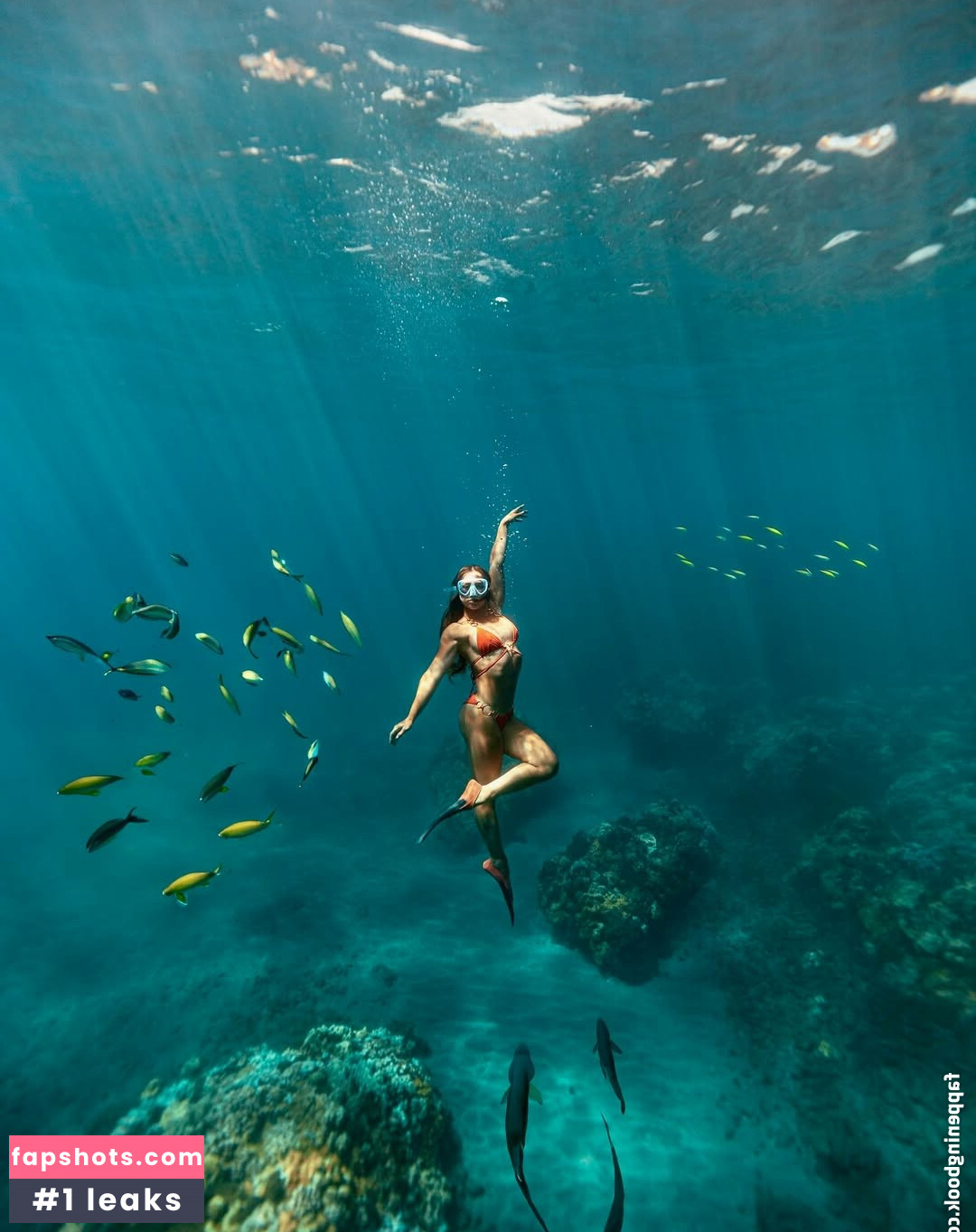 Enola Bedard gallery photo #3