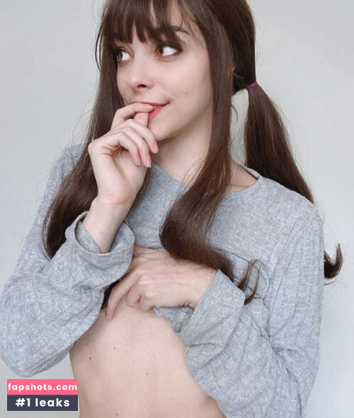 Envy Anne gallery photo #1465