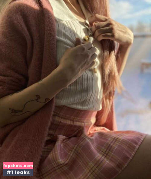 Envy Anne gallery photo #1510