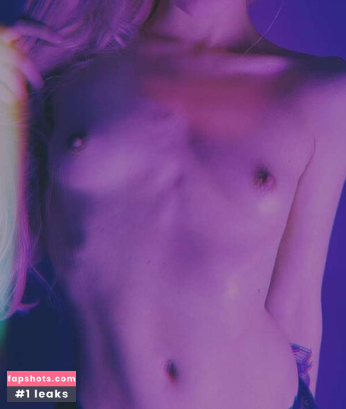 Envy Anne gallery photo #1701