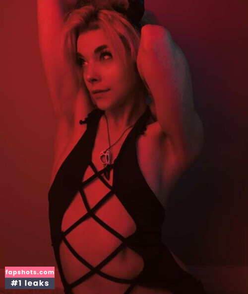 Envy Anne gallery photo #1710