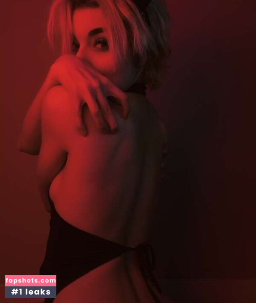 Envy Anne gallery photo #1717