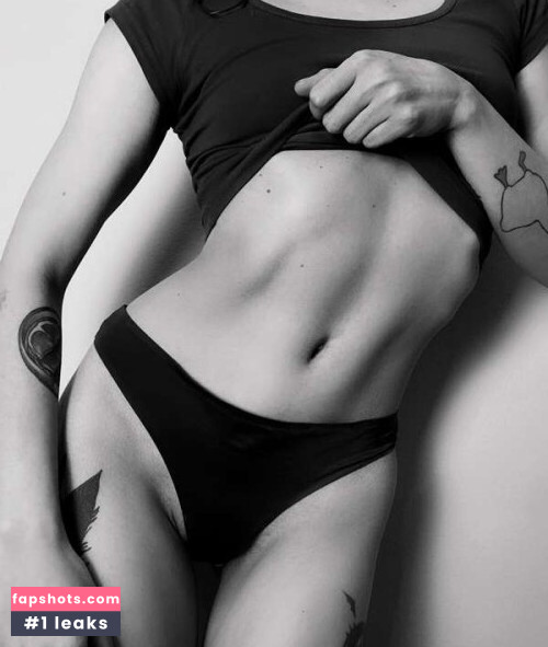 Envy Anne gallery photo #2002