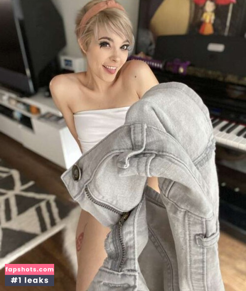 Envy Anne gallery photo #2618