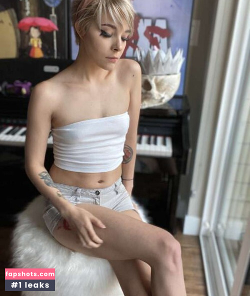 Envy Anne gallery photo #2676