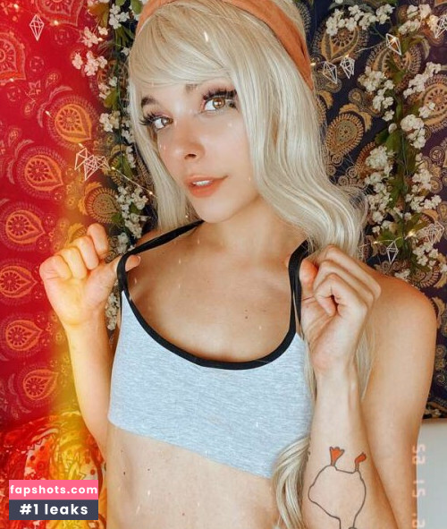 Envy Anne gallery photo #3146