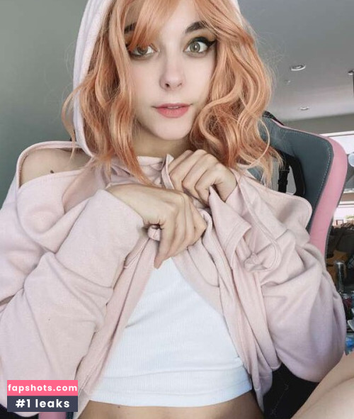 Envy Anne gallery photo #3587