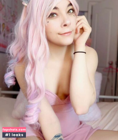 Envy Anne gallery photo #4950