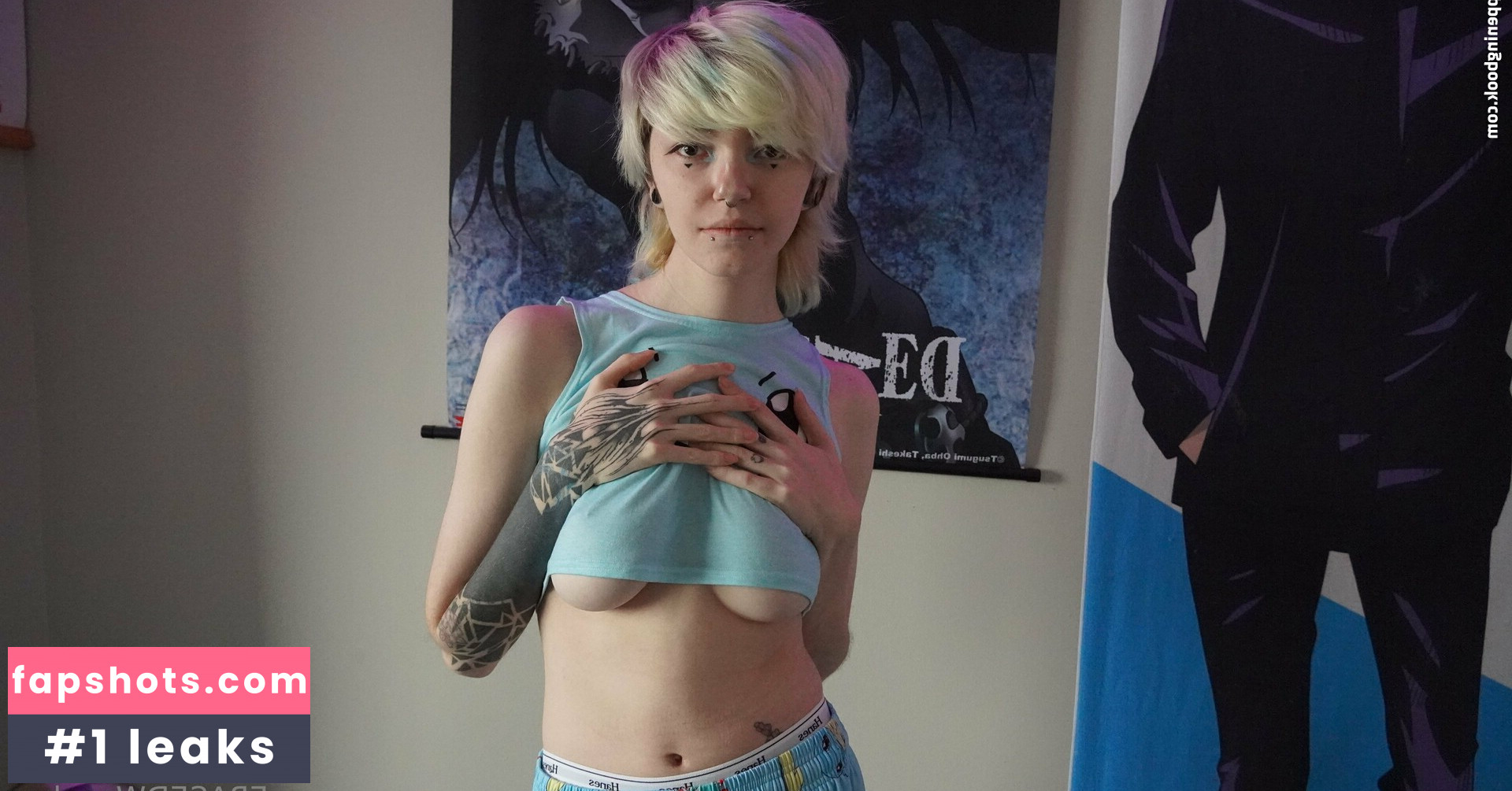 erasedweeaboo gallery photo #32