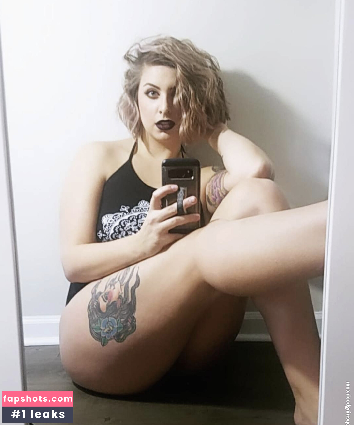 Erica Blu gallery photo #7