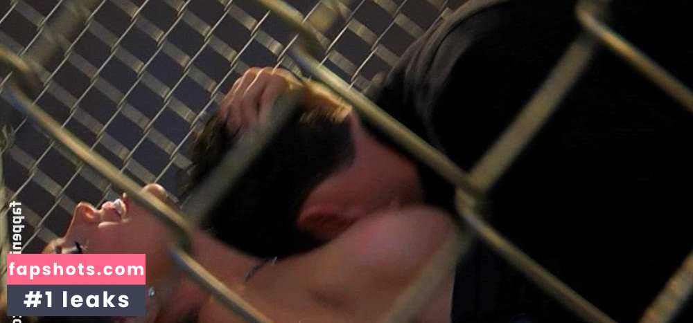 Erica Cox nude babe gallery